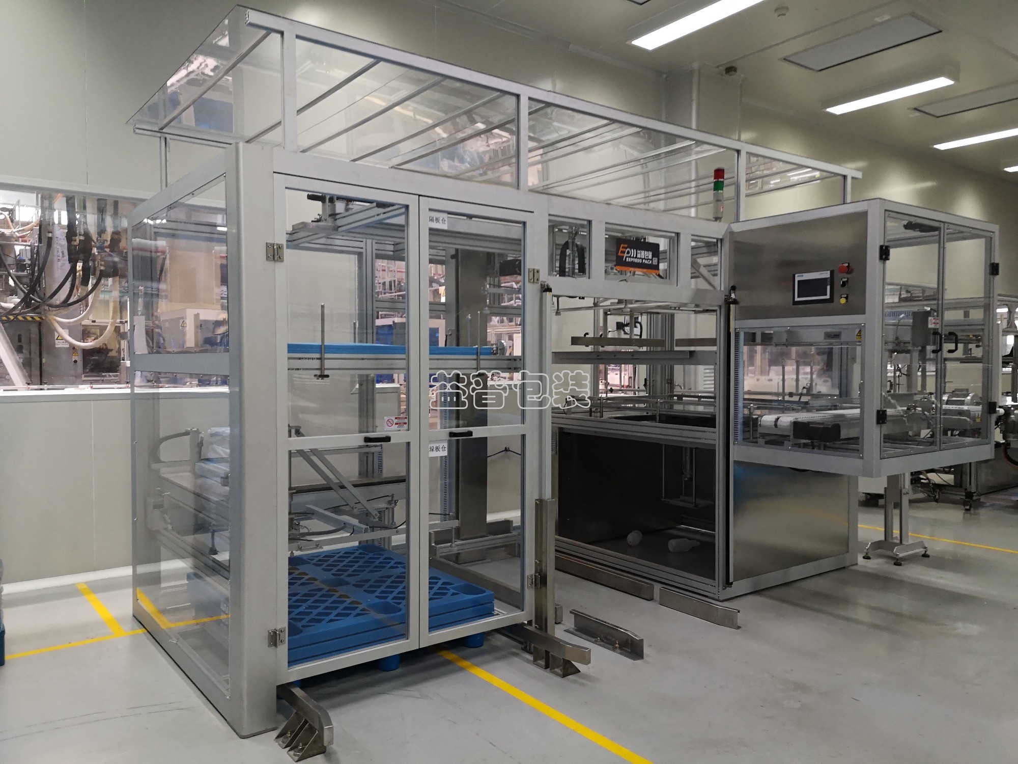 廣州全自動四邊封裝袋機,廣州碼垛機廠家,全自動碼垛機,碼垛機廠家,廣州垂直夾持提升機,廣州連續(xù)式垂直提升機